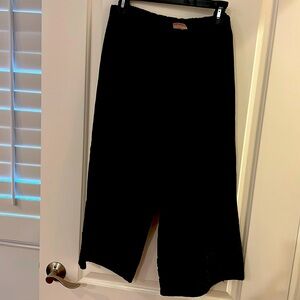 Oh My Gauze black crop pants